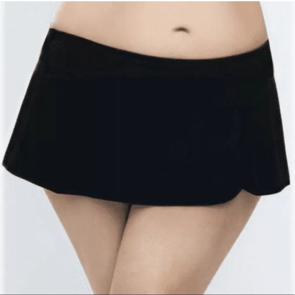 CAPTIVA Black Skirted Brief Swimsuit Bottoms